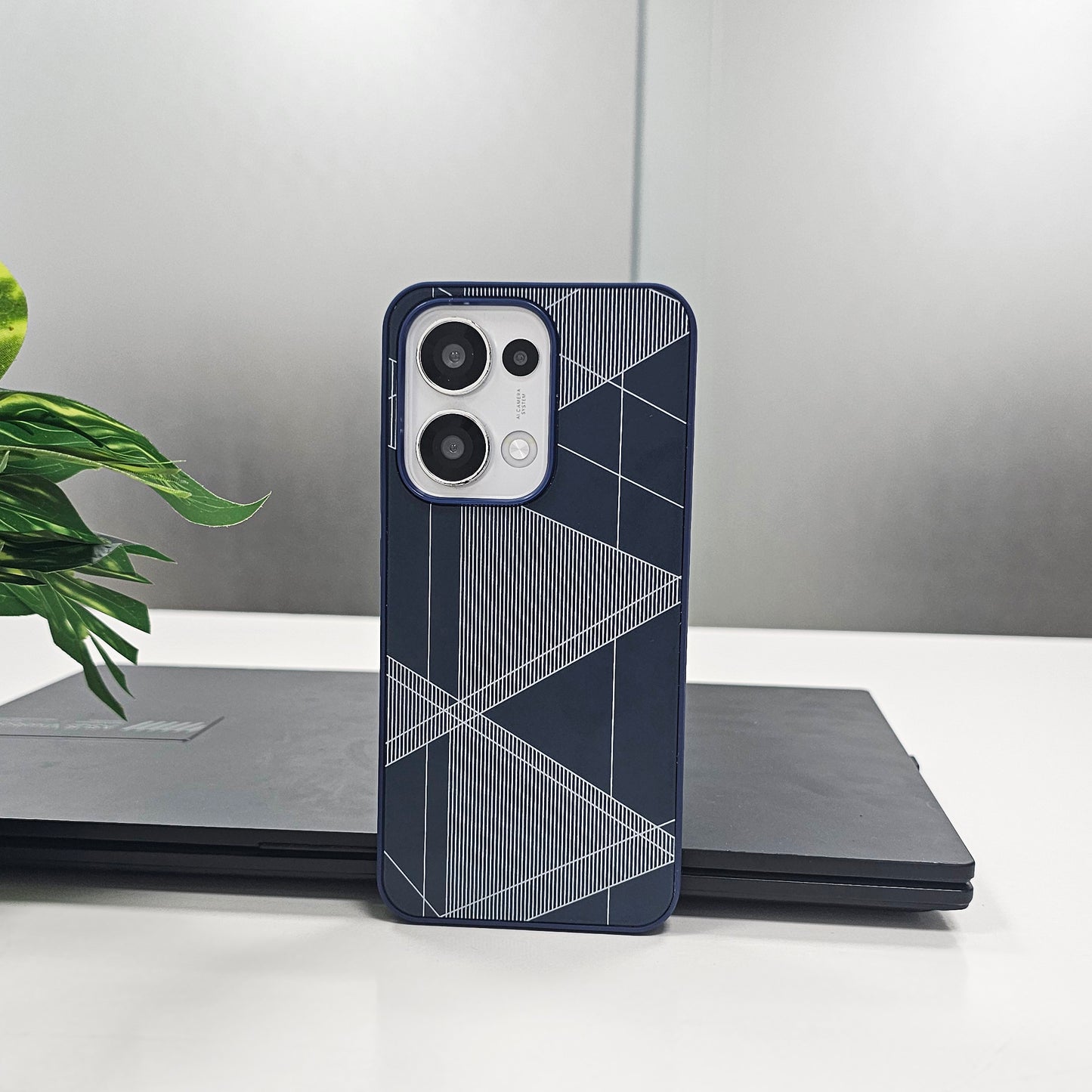 Oppo Reno13 5G Triangle Pattern Matte Back Shockproof Case
