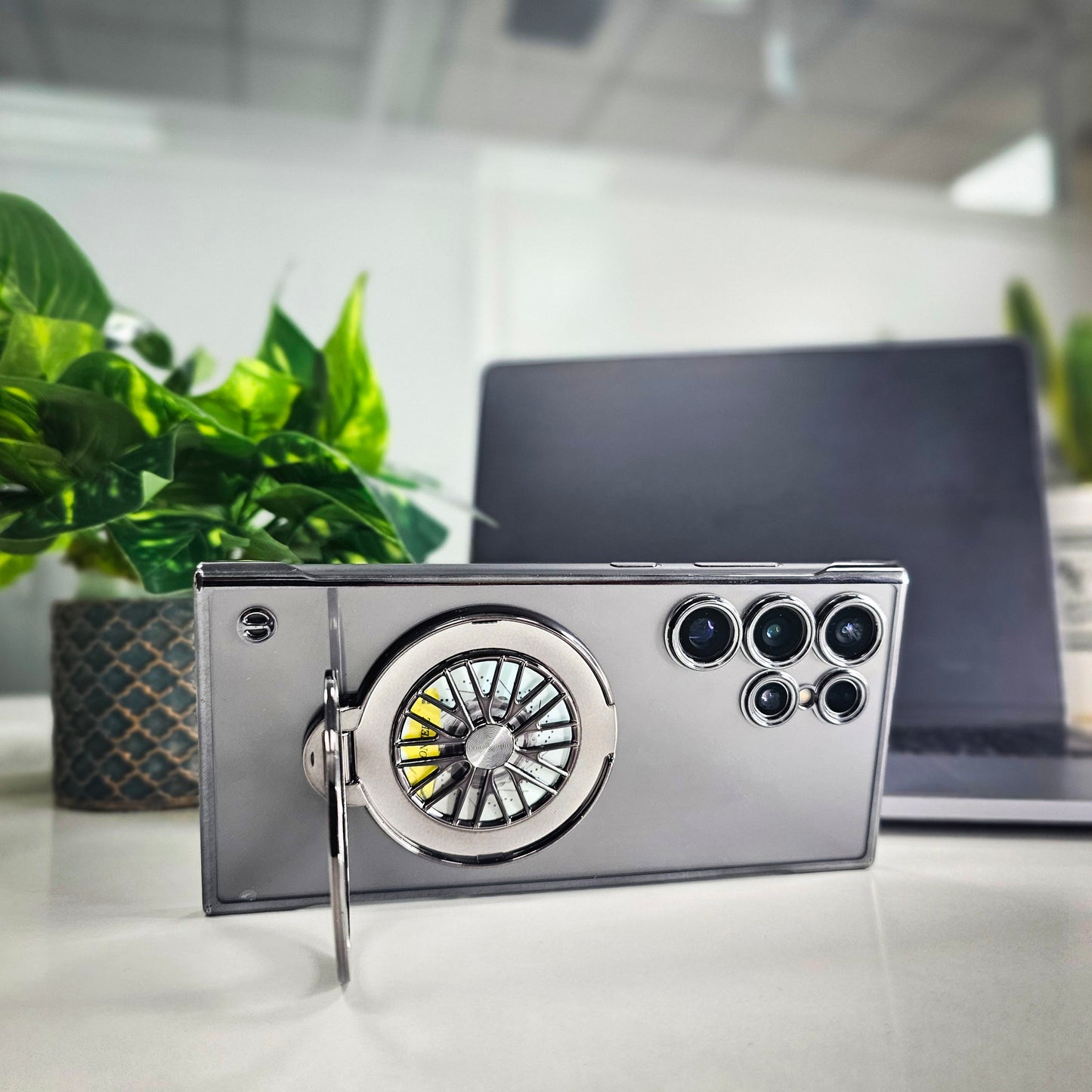 Samsung Galaxy S23 Ultra 5G Porsche® Wheel Frameless Case