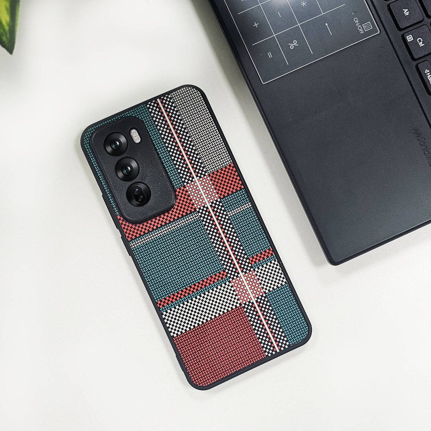 Oppo Reno 12 Pro 5G Luxury Grid Pattern Glass Back Shockproof Case