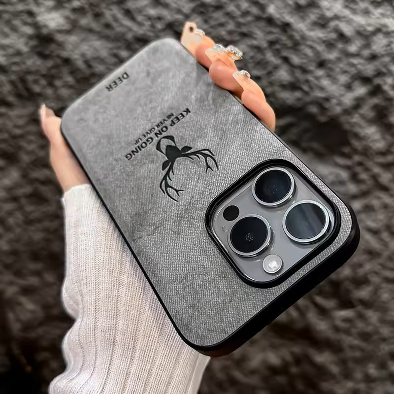 iPhone 14/15 Pro Luxury Shockproof Deer iPhone Case