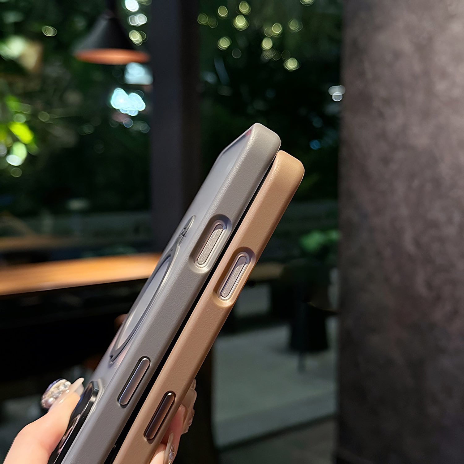 iPhone 17 Pro & 17 Pro Max Luxury Back Case 